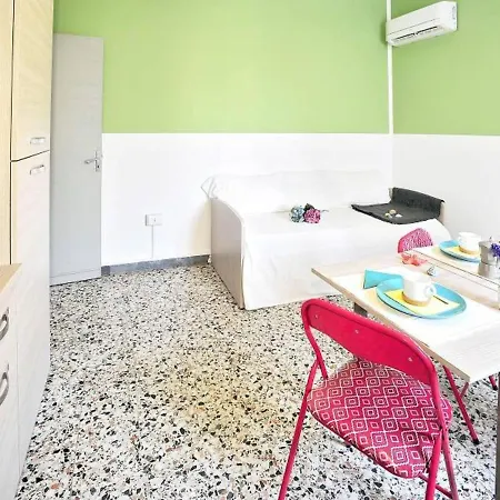 Spacious Apartment In Giulianova With Terrace Джулианова